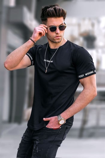 Madmext Men Black T-Shirt 4461