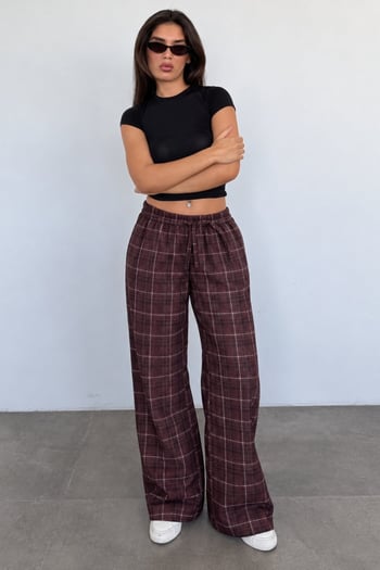 Bordo Lastikli Bel Geniş Paça Ekose Pantolon MG2658