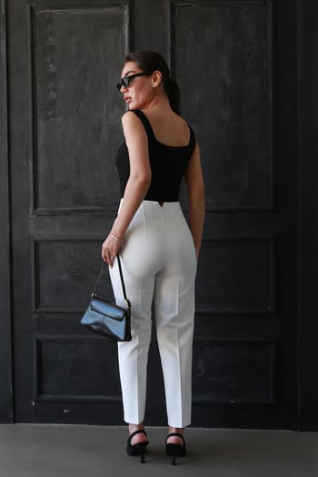 Beyaz Önü Biyeli Yüksek Bel Kadın Pantolon MG2425