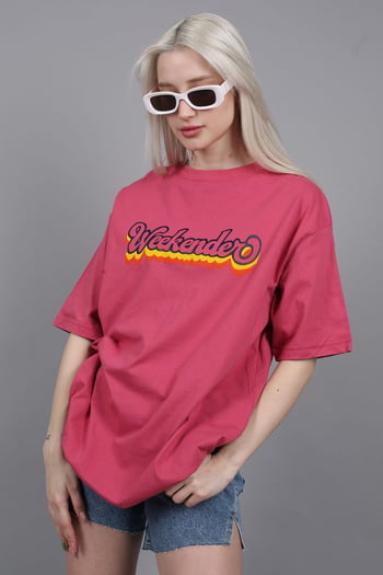 Pembe Baskılı Oversize Yuvarlak Yaka Kadın Tişört
