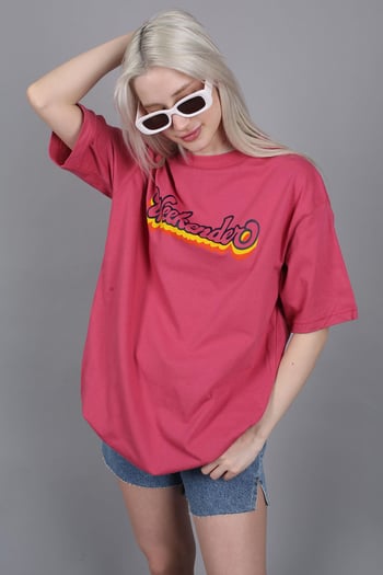 Pembe Baskılı Oversize Yuvarlak Yaka Kadın Tişört
