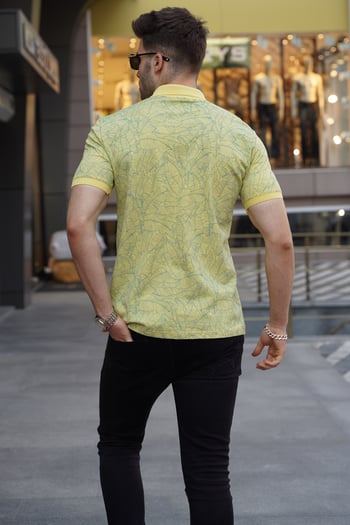 Sarı Desenli Polo Yaka Tişört 5876