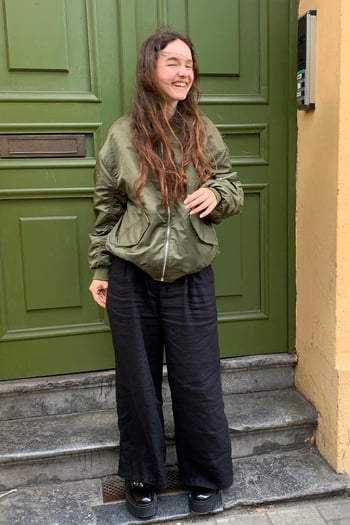 Siyah Beli Büzgülü Wide Leg Kumaş Pantolon MG1950