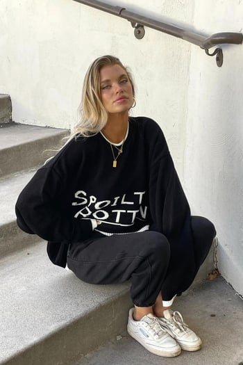 Siyah Yazılı Oversize Bisiklet Yaka  Kadın Kazak MG1596