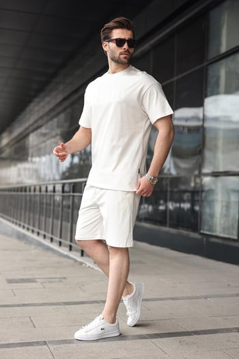 Beyaz Erkek Şort T-shirt Takım E7347