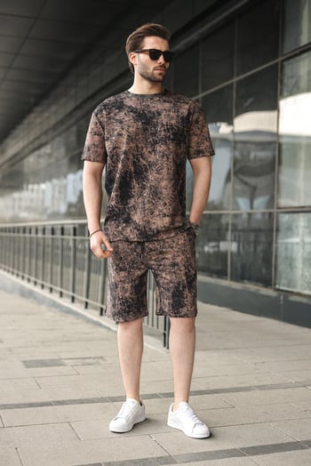 Siyah-Kahverengi Batik Desenli Overfit Şort T-shirt Takım E7357