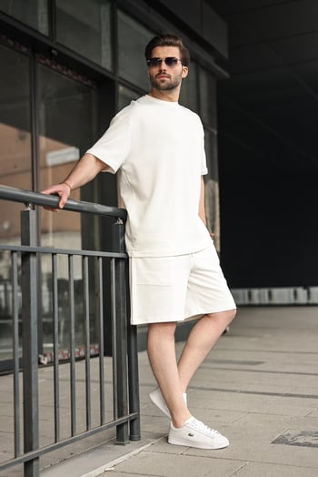 Ekru Bisiklet Yaka Oversize Erkek Şort T-shirt Takım E7355