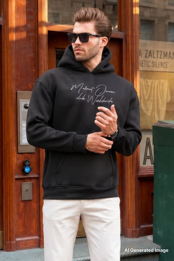 Siyah Kapüşonlu Cep Detaylı Baskılı Erkek Sweatshirt 7064