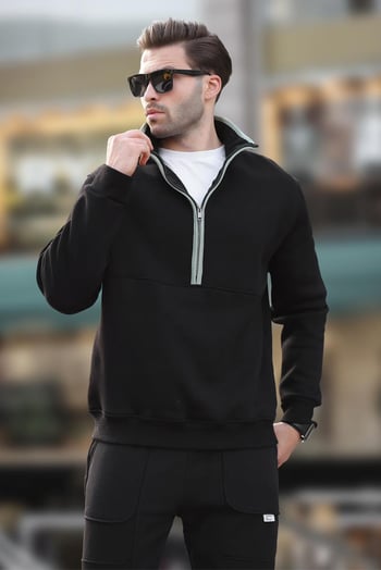 Siyah Dik Yaka Yarım Fermuarlı Sweatshirt 7079