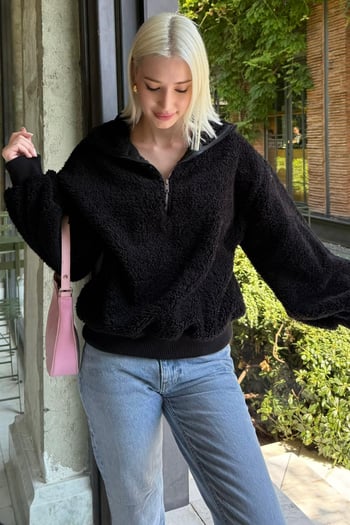 Siyah Peluş Fermuar Yaka Sweatshirt MG1413