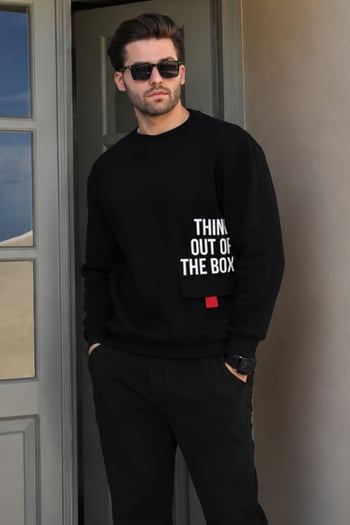 Siyah Bisiklet Yaka Şardonlu Cep Detaylı Baskılı Erkek Sweatshirt 7061