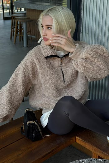 Bej Peluş Fermuar Yaka Sweatshirt MG1413