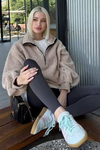 Bej Peluş Fermuar Yaka Sweatshirt MG1413