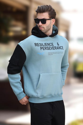 Mavi Kapüşonlu Cep Detaylı Baskılı Erkek Sweatshirt 7058