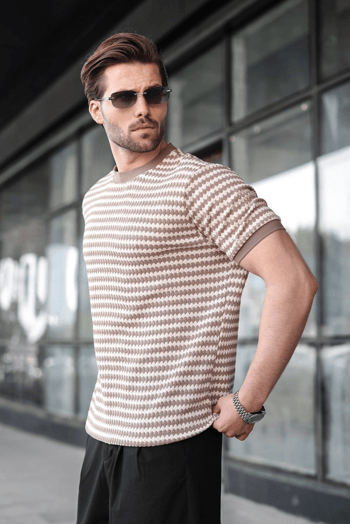 Kahverengi Regular Fit Bisiklet Yaka Erkek Tişört E7181