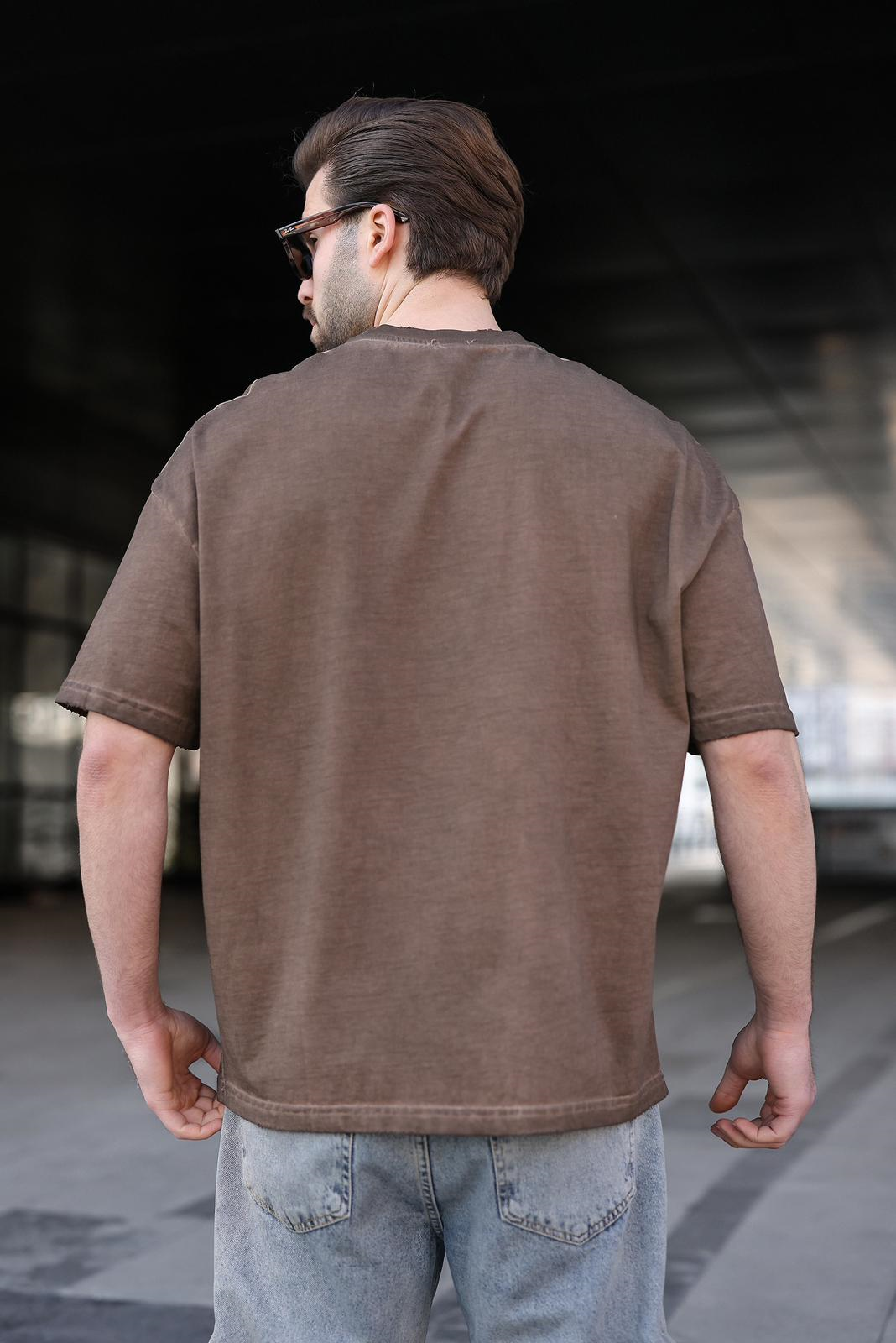 Kahverengi %100 Pamuklu Bisiklet Yaka Oversize Erkek Tişört E7177