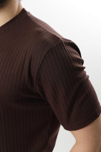 Kahverengi  Dokulu Çizgi Tasarım Bisiklet Yaka Erkek T-shirt E7122