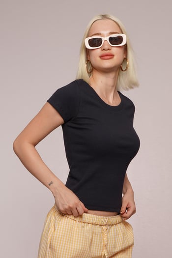 Lacivert Geniş Yaka Fittili Basic Kadın T-shirt Mg2293
