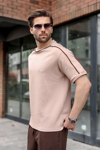Camel Şerit Detaylı Modern Kesim Erkek Tişört E7182