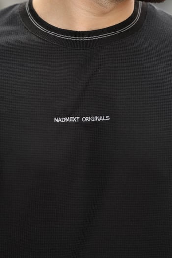 Siyah Nakış Detaylı Basic Erkek T-shirt E7106