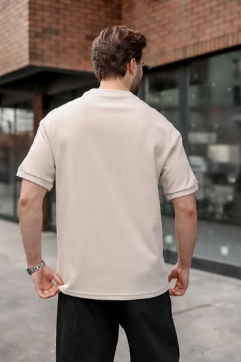 Açık Gri Şerit Detaylı Modern Kesim Erkek Tişört E7182