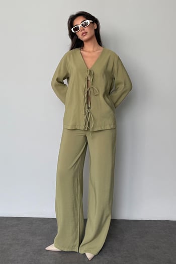 Yeşil Önü Bağlamalı Alt Üst Takım Mg2473