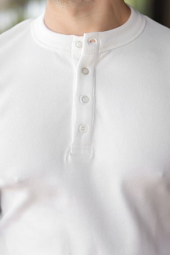 Ekru Slim Fit Hakim Yaka Triko Erkek Tişört E7189