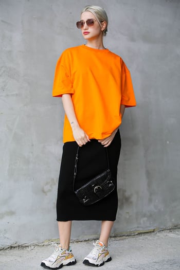 Turuncu Bisiklet Yaka Basic Oversize T-shirt MG1687