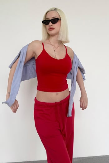 Kırmızı Askılı V Yaka Crop Top MG2454