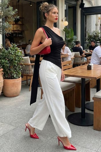 Siyah Degaje Yaka Atkılı Şık Kadın Bluz MG2650