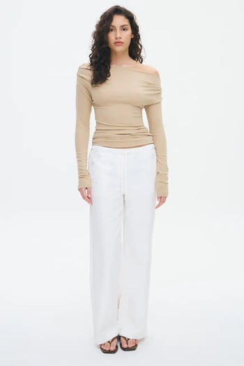 Bej Kadın Off Shoulder Uzun Kollu Bluz MG2567