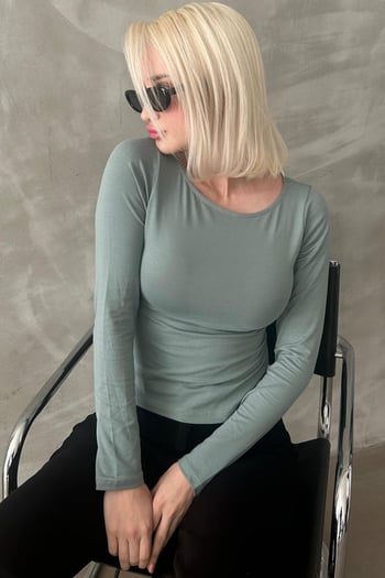 Turkuaz Kayık Yaka Basic Kadın Bluz  MG1997