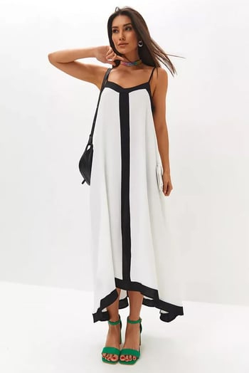 Beyaz V Yaka Askılı Uzun Kadın Elbise MG2165