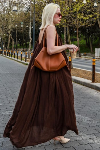 Kahverengi Halter Yaka Askılı Uzun Basic Kadın Elbise MG2163