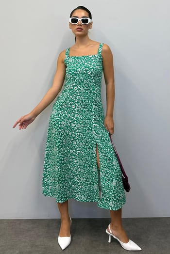 Yeşil Desenli Yırtmaçlı Uzun Elbise MG1868