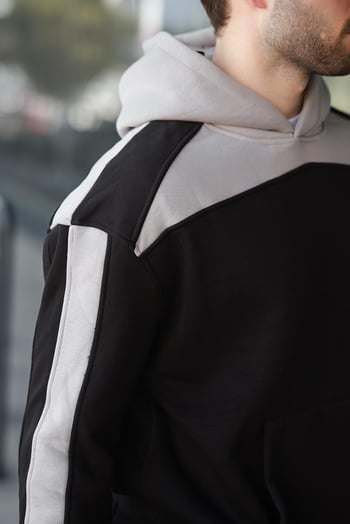 Siyah Kapüşonlu Şerit Detaylı Erkek Eşofman Takımı E7326