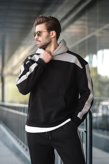 Siyah Kapüşonlu Şerit Detaylı Erkek Eşofman Takımı E7326