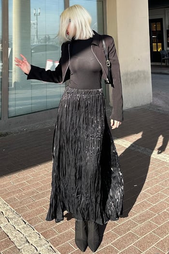 Parlak Siyah Kırışık Desen Kadın Etek MG2290