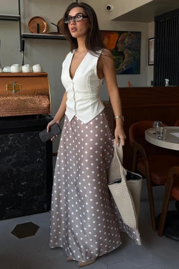 Bej Puantiyeli Maxi Kadın Saten Etek MG2725