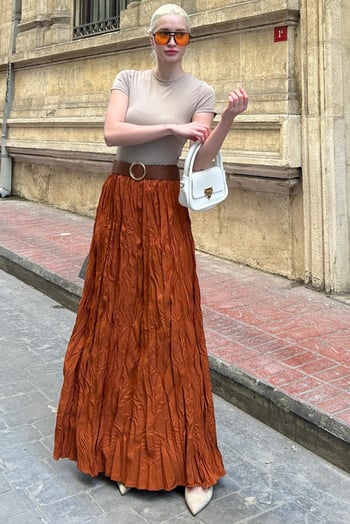 Kiremit Beli Lastikli Buruşuk Mikro Uzun Kadın Etek MG2155