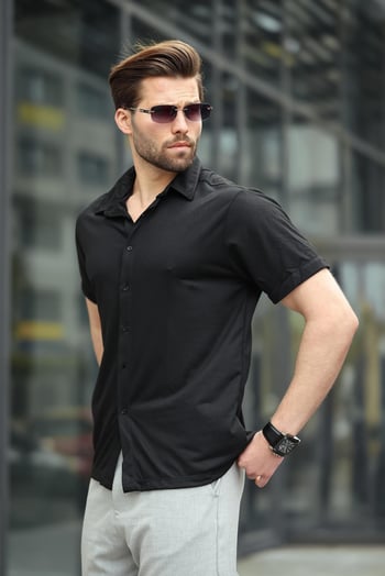 Siyah Basic Kısa Kollu Erkek Gömlek E6760