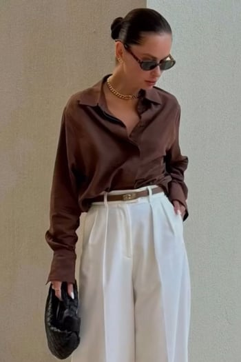 Kahverengi Gizli Düğmeli Şık Kadın Saten Gömlek MG2675