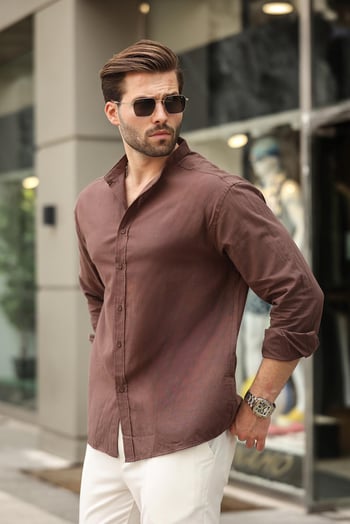 Kahverengi Hakim Yaka Keten Görünümlü Pamuklu Uzun Kollu Erkek Gömlek 6745