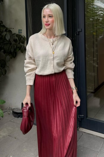 Ekru Rahat Kalıp Düğmeli Triko Kadın Hırka MG2552