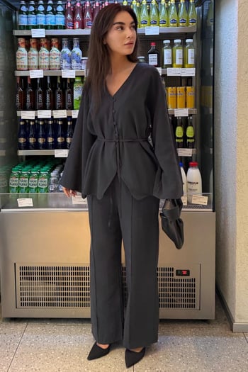 Füme V Yaka Düğmeli Kuşaklı İkili Modal Kadın Takım MG2619