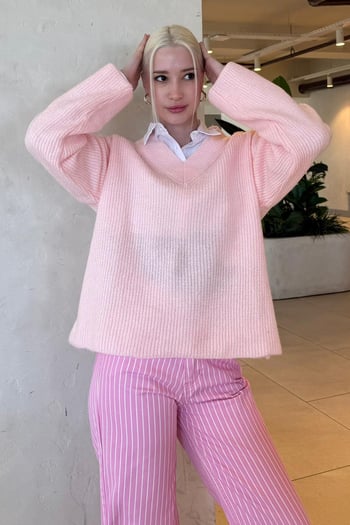 Pembe V Yaka Triko Kadın Kazak Mg2501
