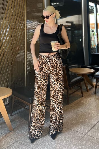 Bej Ayarlanabilir Bel Leopar Desenli Bol Paça Pantolon MG2095