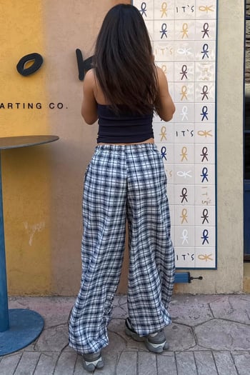 Lacivert Ekose Desenli Yüksek Bel Balon Fit Kadın Pantolon MG2726