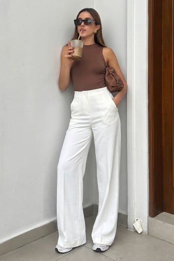 Beyaz Premium Yüksek Bel Pileli Pantolon MG2717