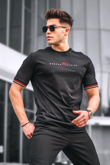 Men Basic Black T-Shirt